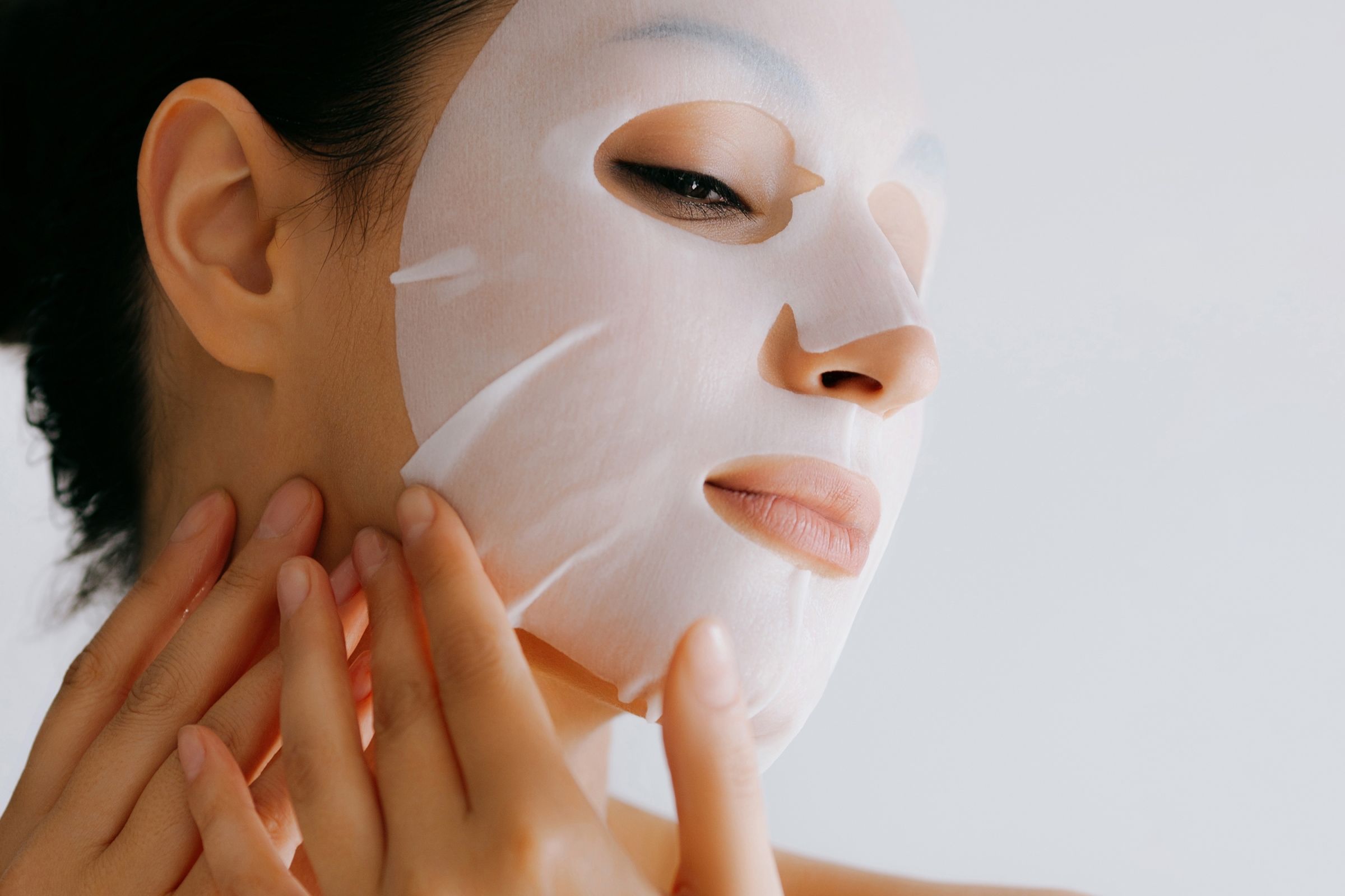 How to Achieve Effective Anti-Aging Skincare?